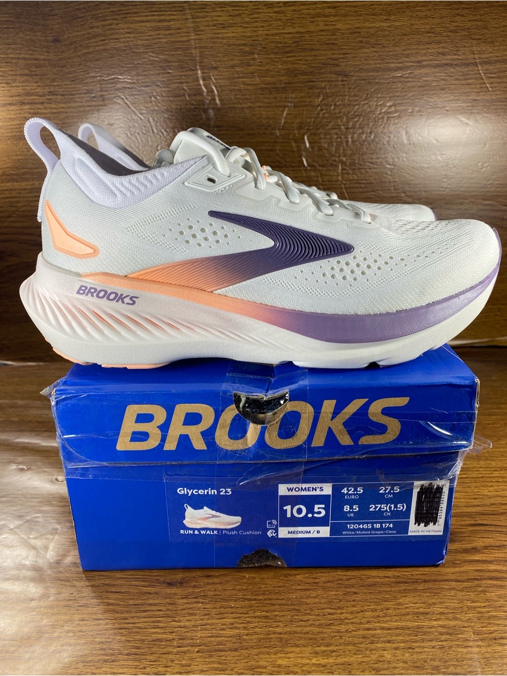 Brooks Glycerin 23 women’s shoe size 10.5
